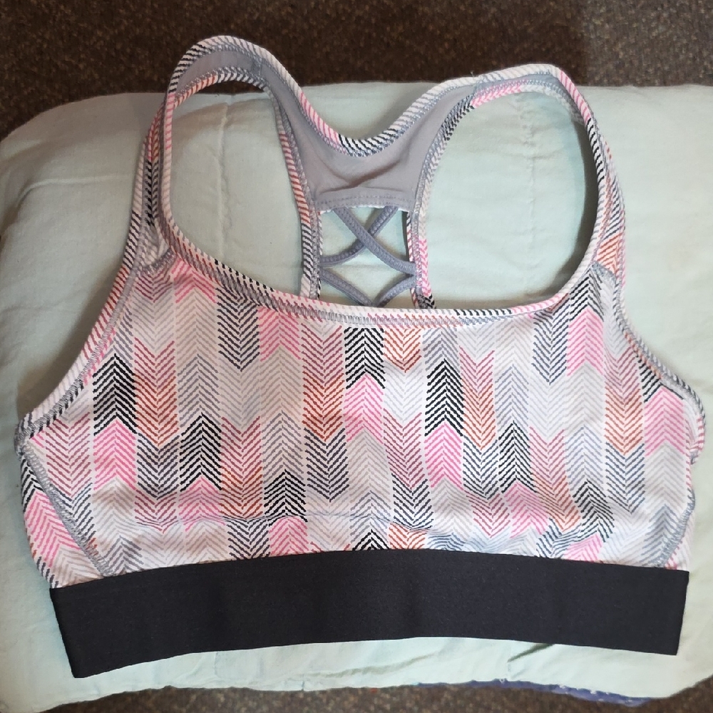 VICTORIA SECRET * SPORT*Chevron-Pattern Pink Racerback Sports Bra